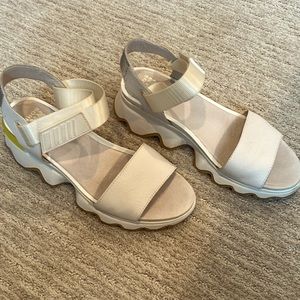 Sorel, size 9 sandals